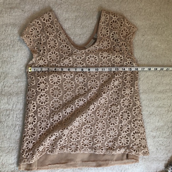 New York & Company Lace Blouse - Picture 4 of 6